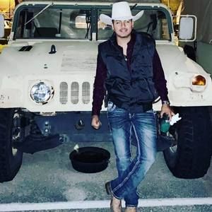 Meet your Posher, Felipe